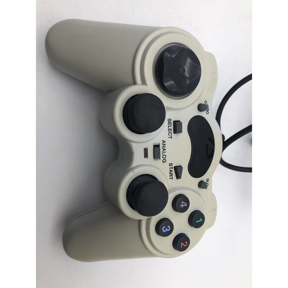 Analog USB Game Pad SKU # 234995 Century Concept Digital Gray Used - Picture 4 of 10